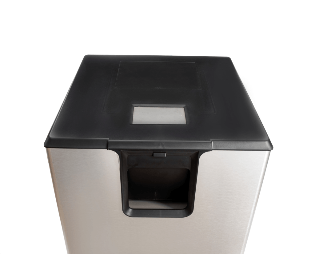 AI Waste Bin convert unsorted waste onsite. Our AI Bin separates waste into recyclables and non-recyclables. It optimizes waste management in your facility, allowing you to save costs, time and labor. It ensures precisely sorted raw material through automatic recognition and segregation
